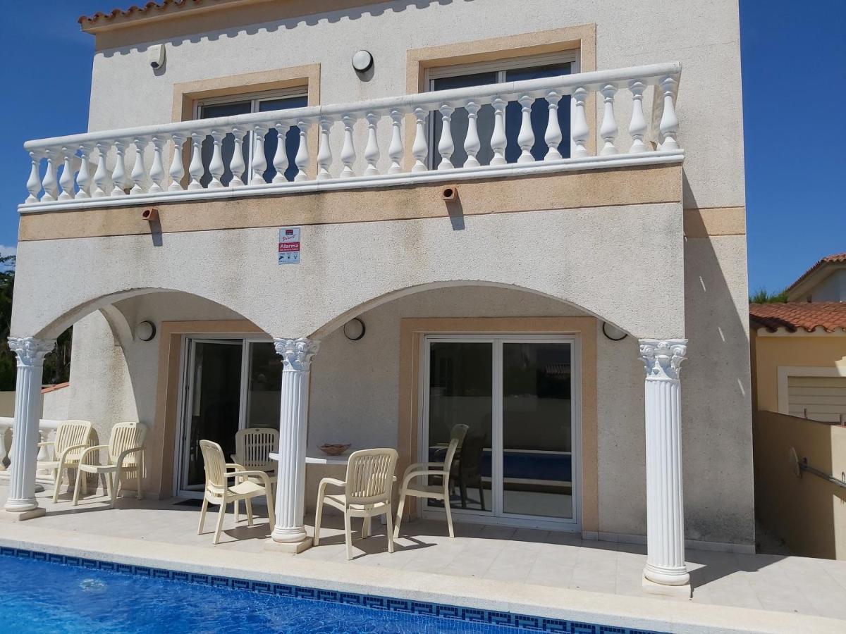 Vila Casa Amb Piscina Privada Empuriabrava Exteriér fotografie